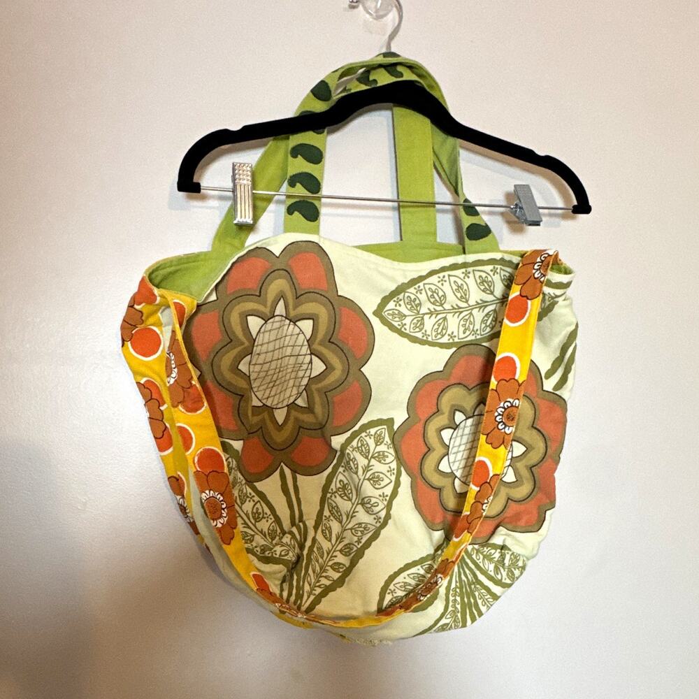 Nest Floral Tote Bag Multicolor Green Double Handles Lined Inner Pockets